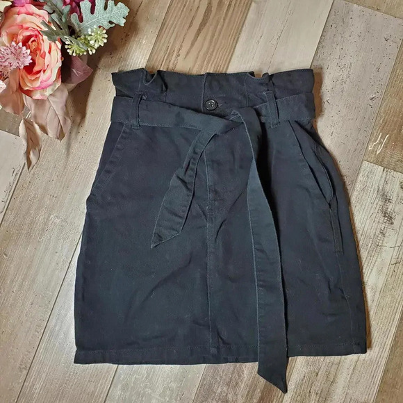 Divided by H&M Black Paperbag Jean Skirt Belted with Pockets Size 2 - Picture 1 of 12